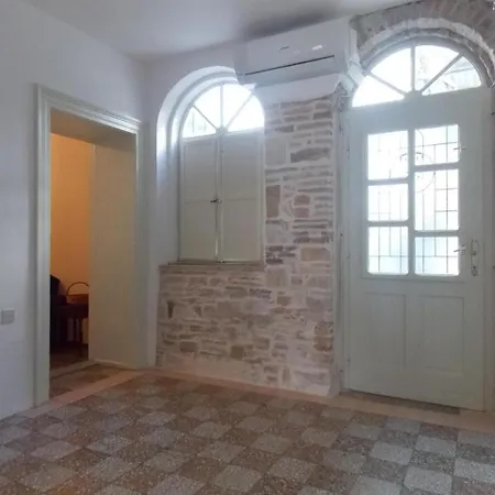Palace Ciprianis - Center Of The Old Town شقة